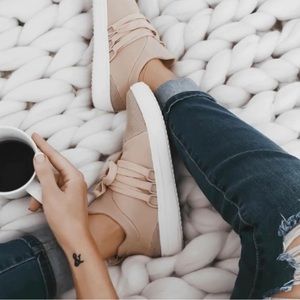 Steve Madden Lancer Sneakers